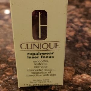 Clinique Repairwear Laser Focus